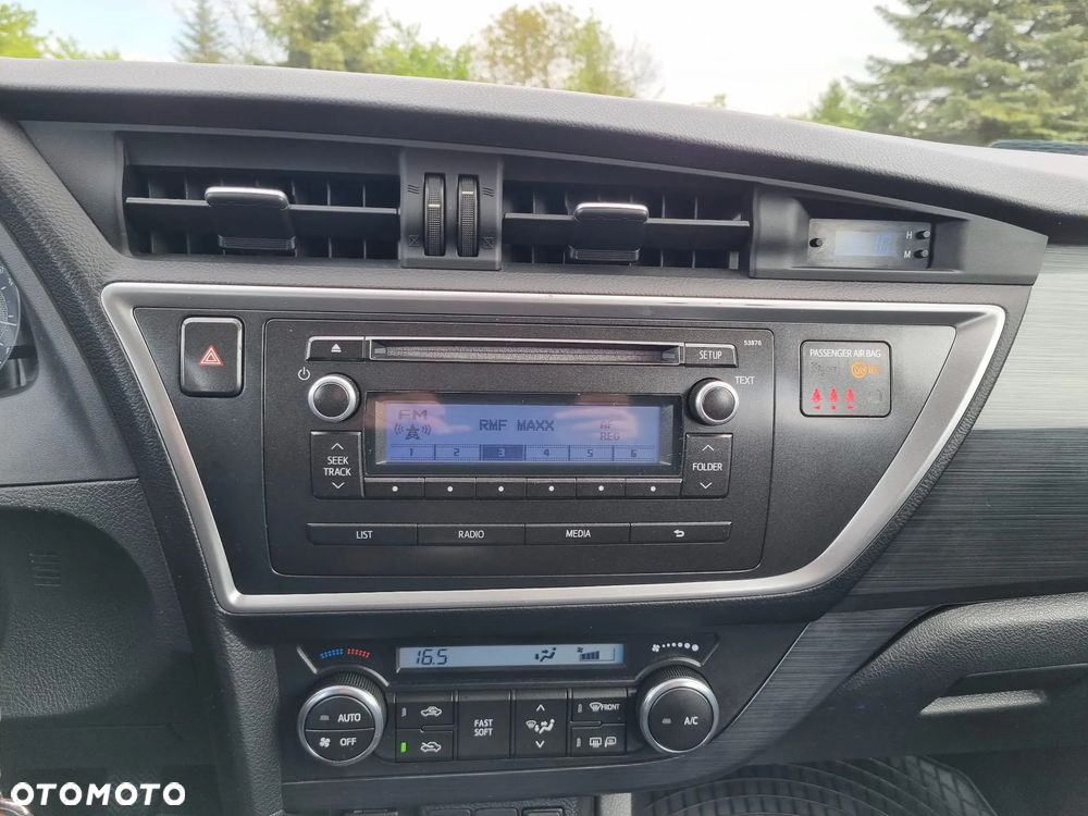 Toyota Auris 1.33 VVT-i Active - 23