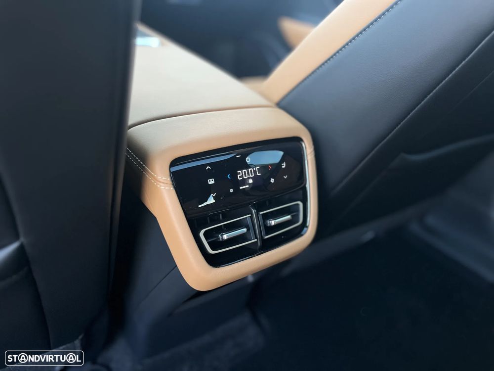 Mazda 6e 80 kWh Long Range Takumi Plus - 21