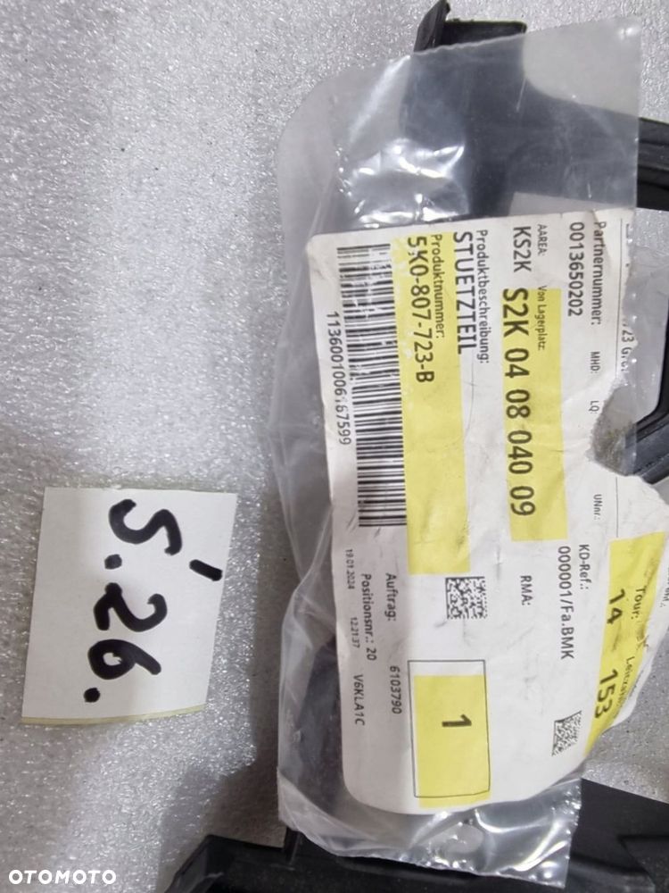 ŚLIZG ZDERZAKA LEWY PRZÓD VW GOLF 6 - 2