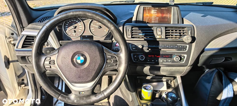 BMW Seria 1 120d xDrive Sport Line - 7