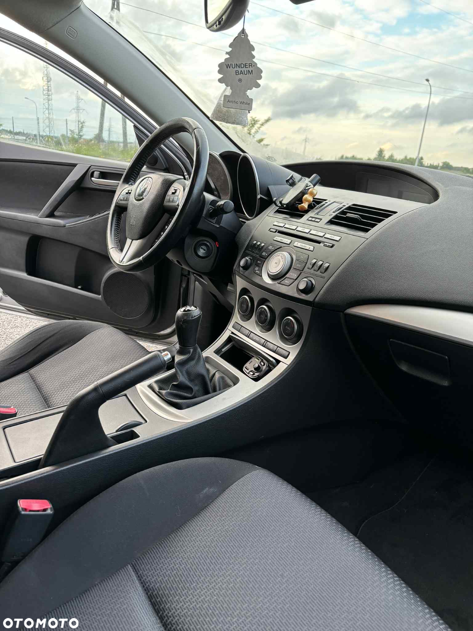 Mazda 3 - 8
