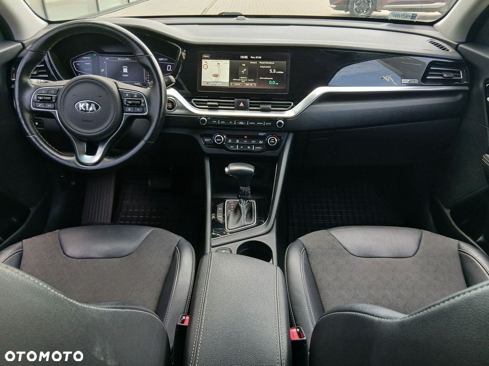 Kia Niro 1.6 GDI Hybrid Business Line - 22