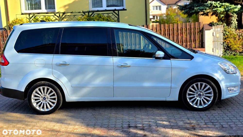Ford Galaxy - 23