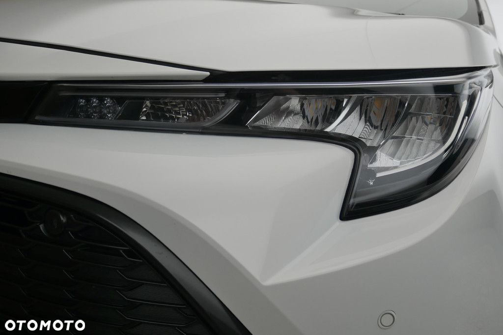 Toyota Corolla - 13