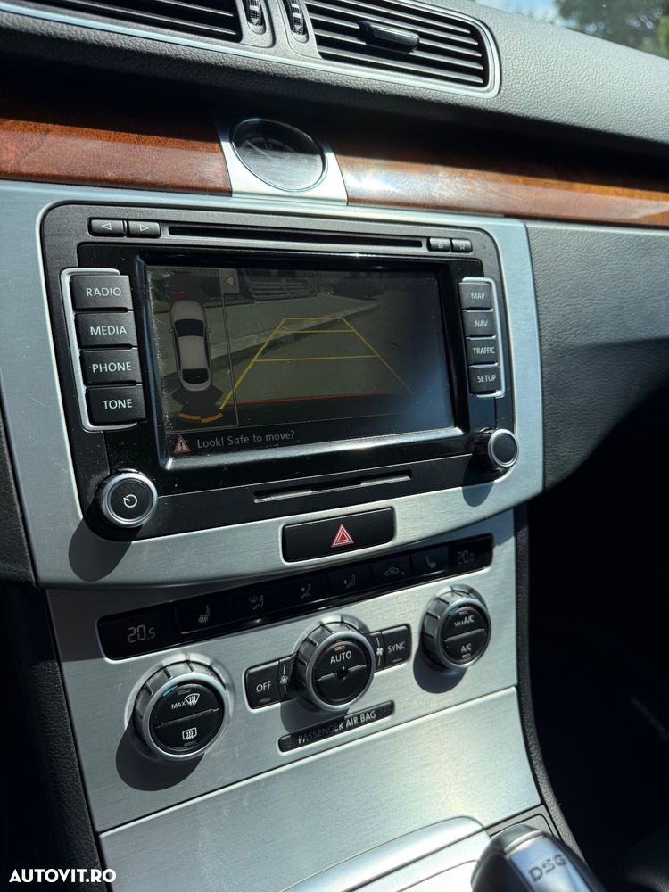 Volkswagen Passat CC - 13