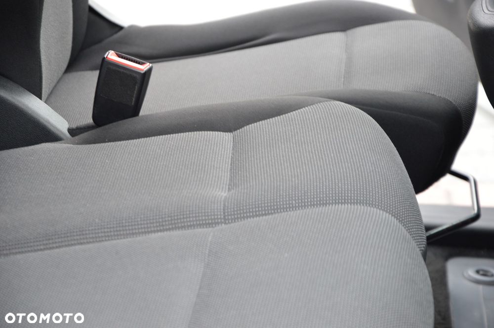 Toyota PROACE CITY LONG XL - 26