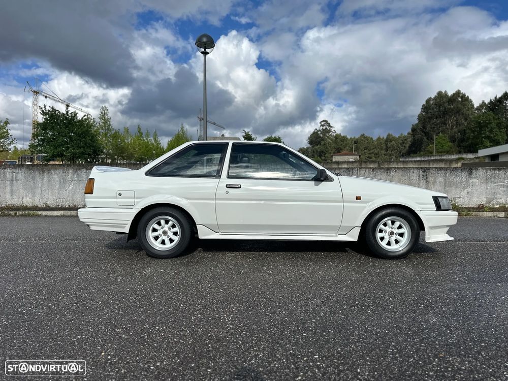 Toyota Corolla AE86 1.6 GTi - 13