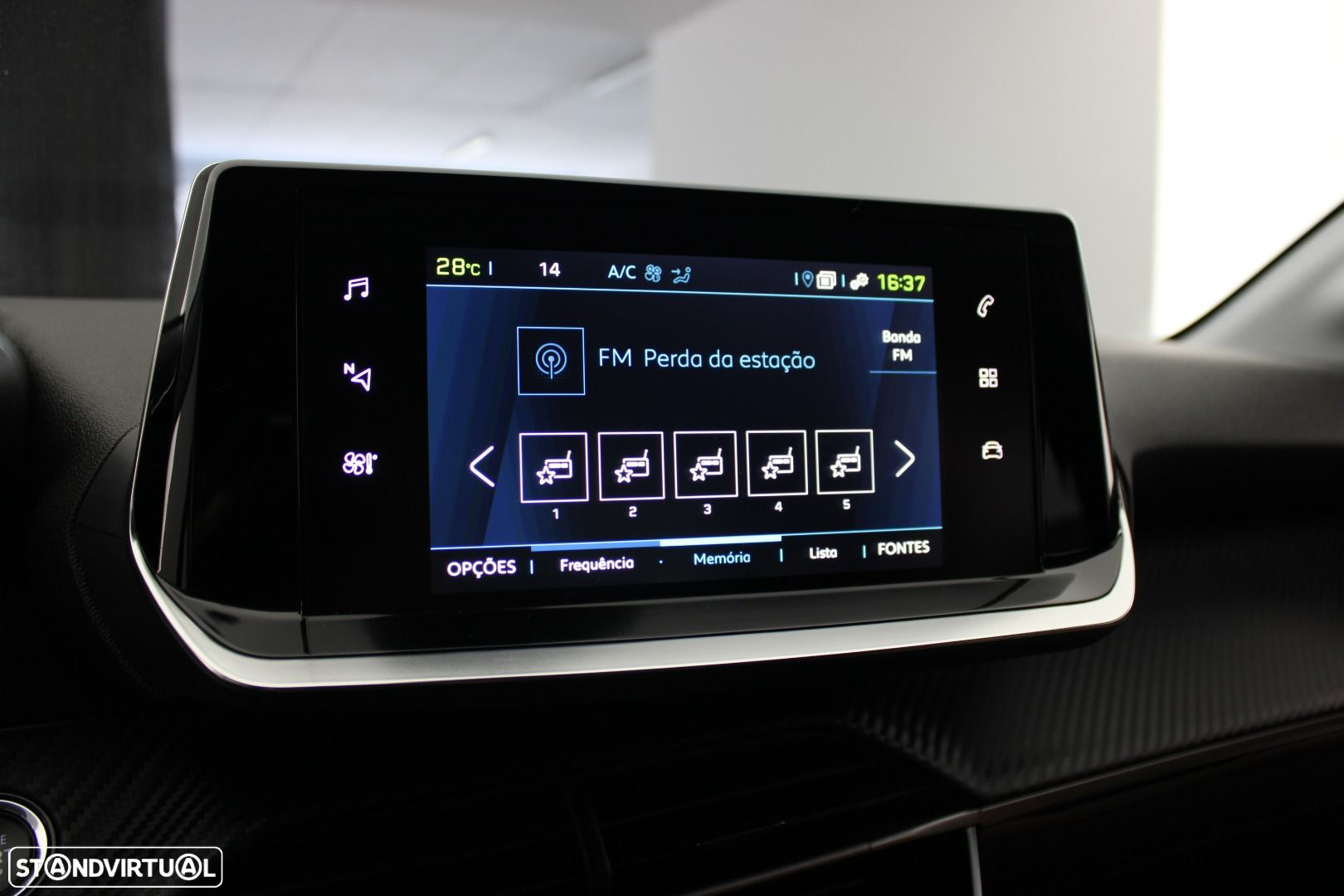 Peugeot e-208 50 kWh Style - 16
