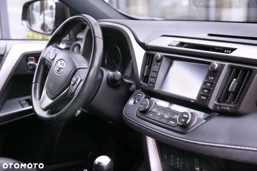 Toyota RAV4 2.0 D-4D 4x2 Start-Stop Executive - 13