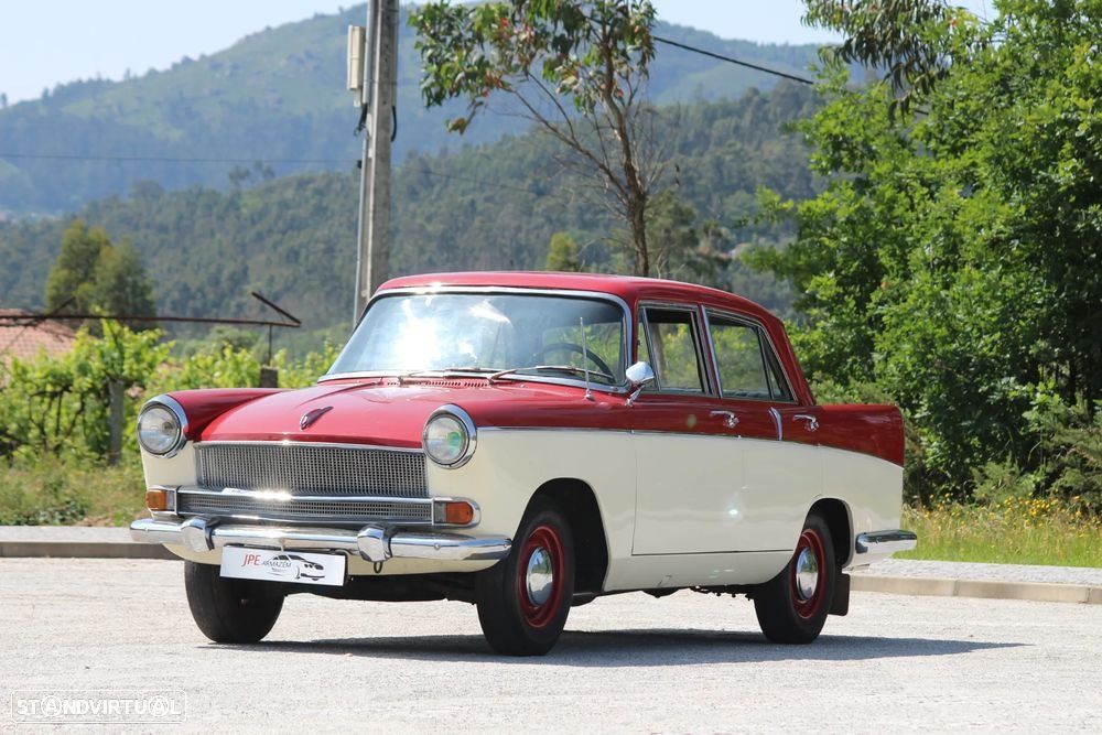 Austin Cambridge - 2