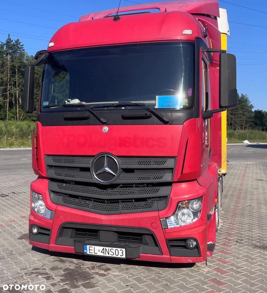 Mercedes-Benz ACTROS - 1