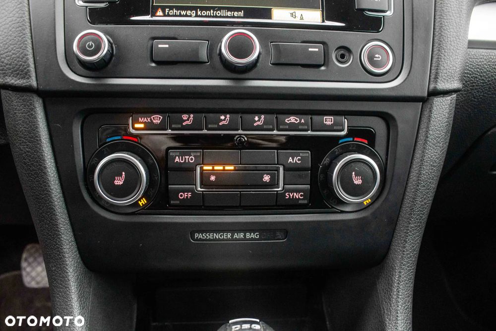 Volkswagen Golf 1.4 TSI Highline Optimum DSG - 18