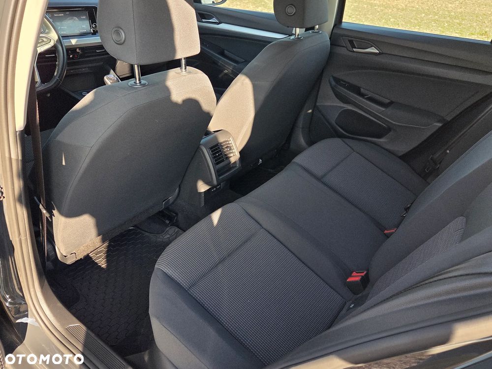 Volkswagen Golf - 14