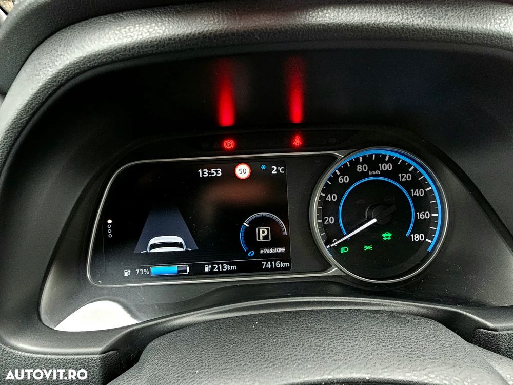 Nissan LEAF Tekna - 7