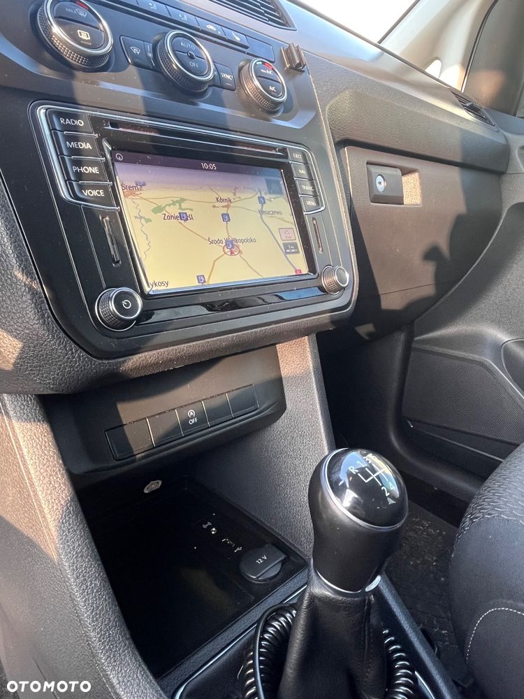 Volkswagen Caddy Highline 4Motion - 12