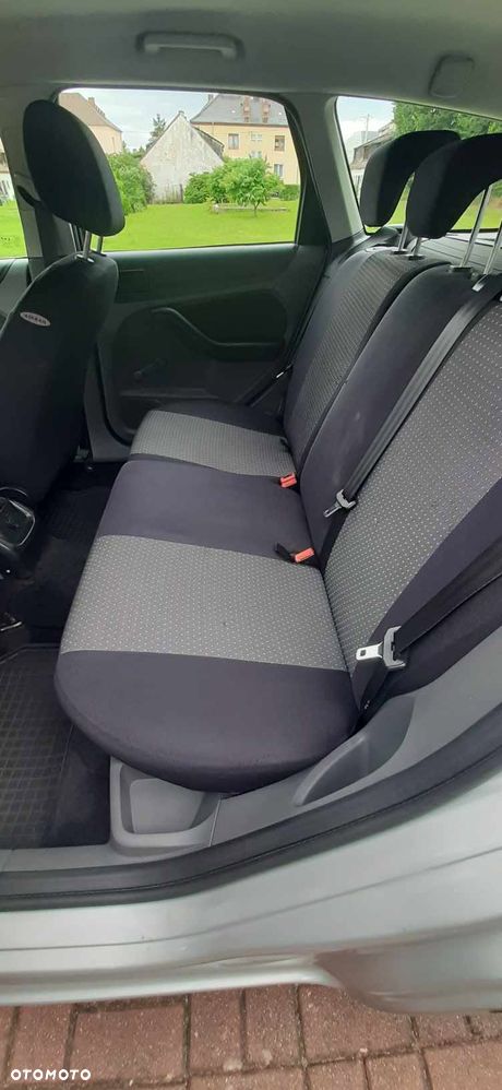 Ford Focus 1.6 TDCi Ambiente - 13