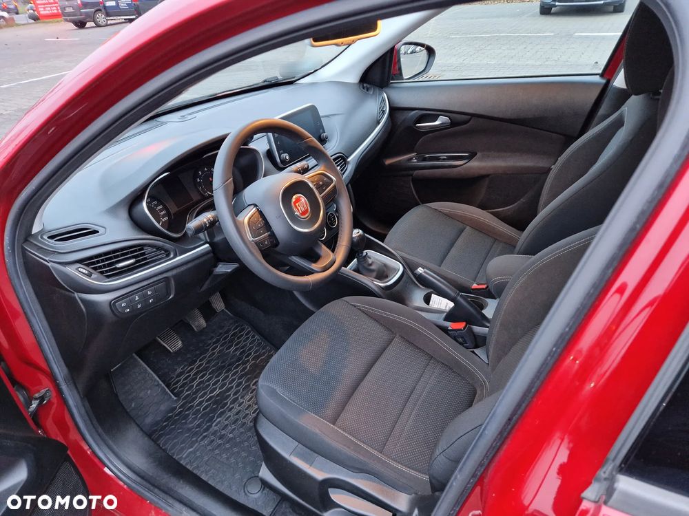 Fiat Tipo 1.4 16V Lounge - 19