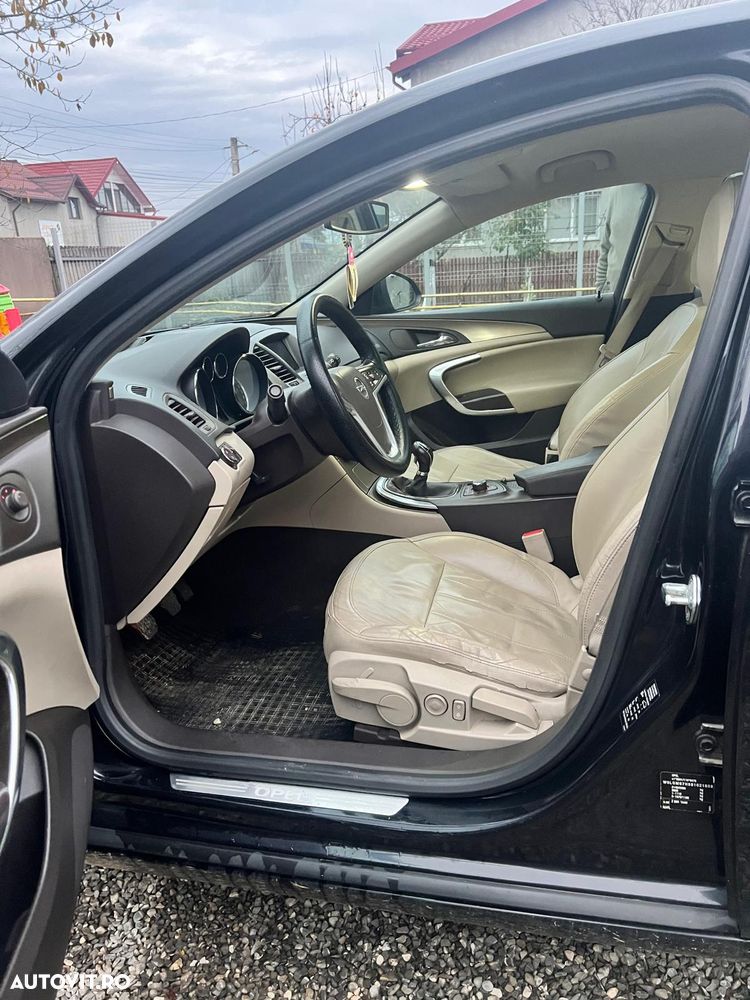 Opel Insignia 2.0 CDTI - 13