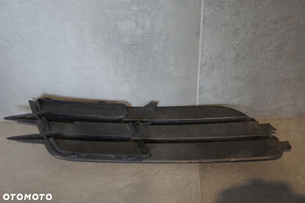 NR 448 Kratka Zderzaka Lewa Audi A6 4G0807151LH - 4