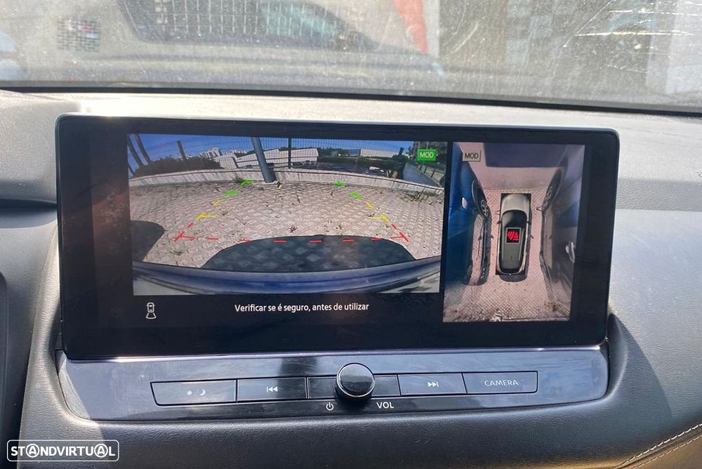 Nissan Qashqai 1.3 DIG-T N-Connecta Xtronic - 10