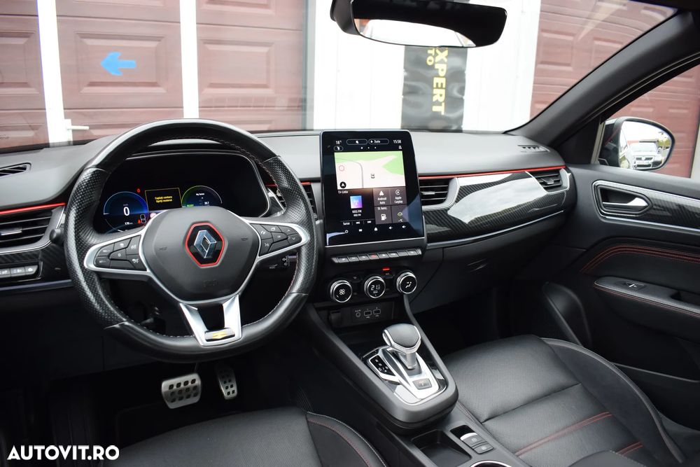 Renault Arkana E-TECH RS Line - 16