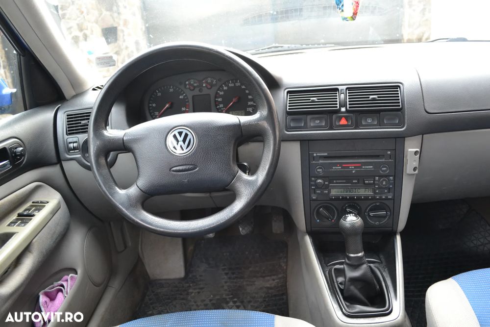 Volkswagen Golf 1.9 TDI Edition - 4