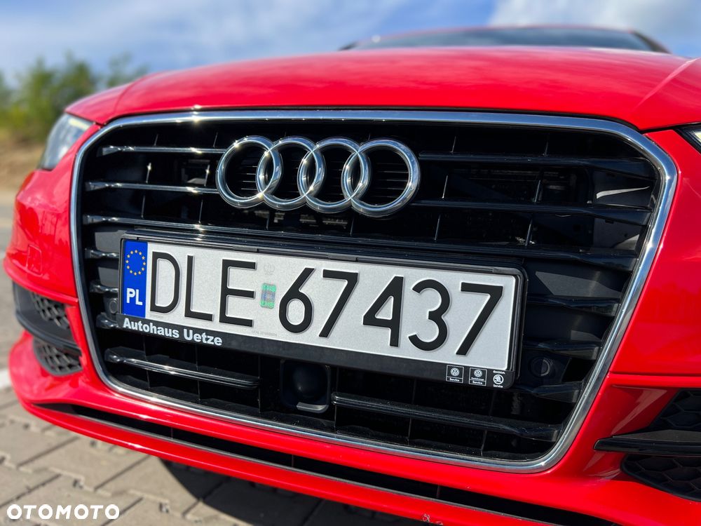 Audi A3 Sportback 2.0 TDI S tronic S line Sportpaket - 17