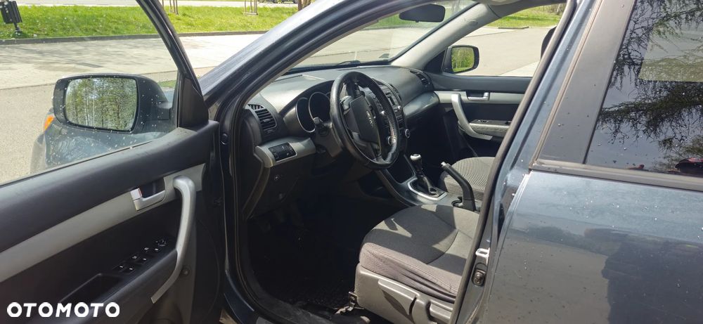 Kia Sorento - 13