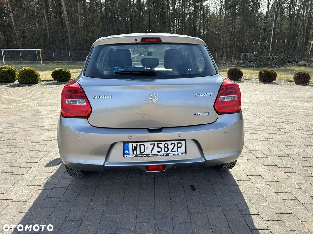 Suzuki Swift - 8