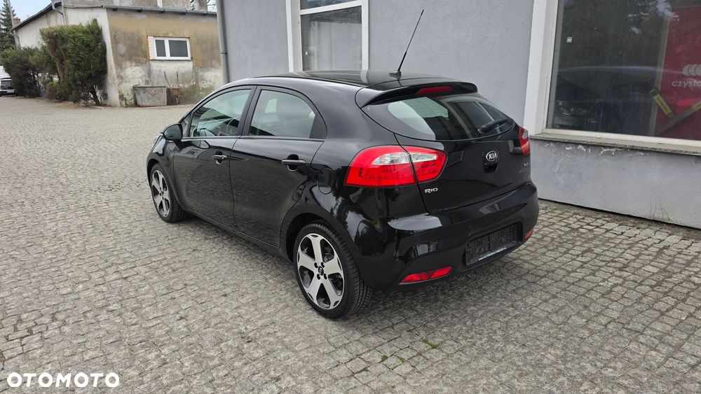 Kia Rio 1.4 CRDI Platinum Edition - 5