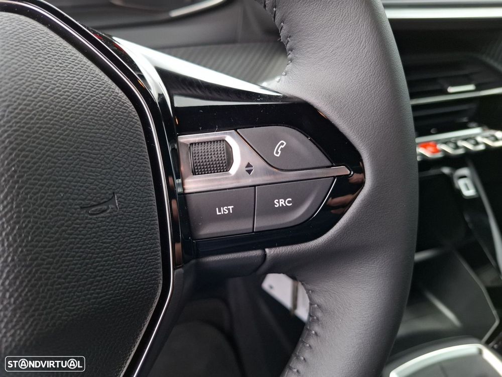 Peugeot e-2008 54 kWh Style - 11