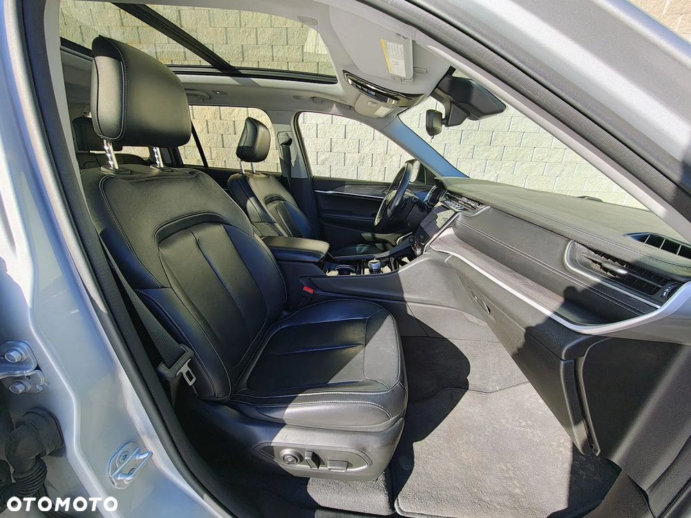 Jeep Grand Cherokee 3.6 V6 Limited - 11