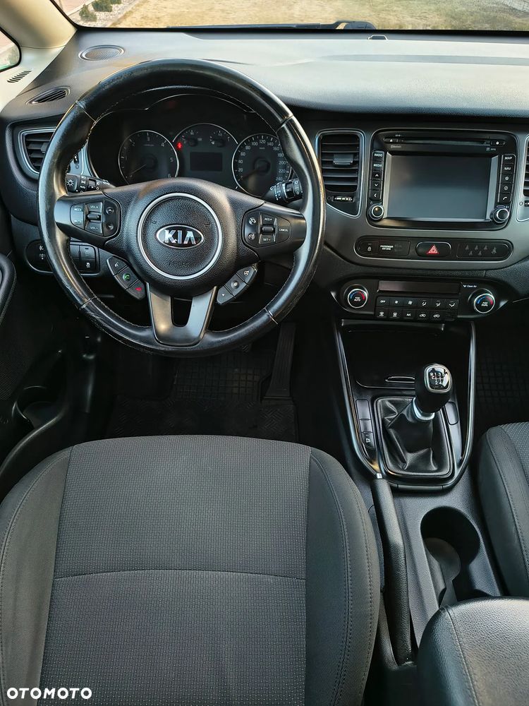 Kia Carens 1.7 CRDi XL - 7
