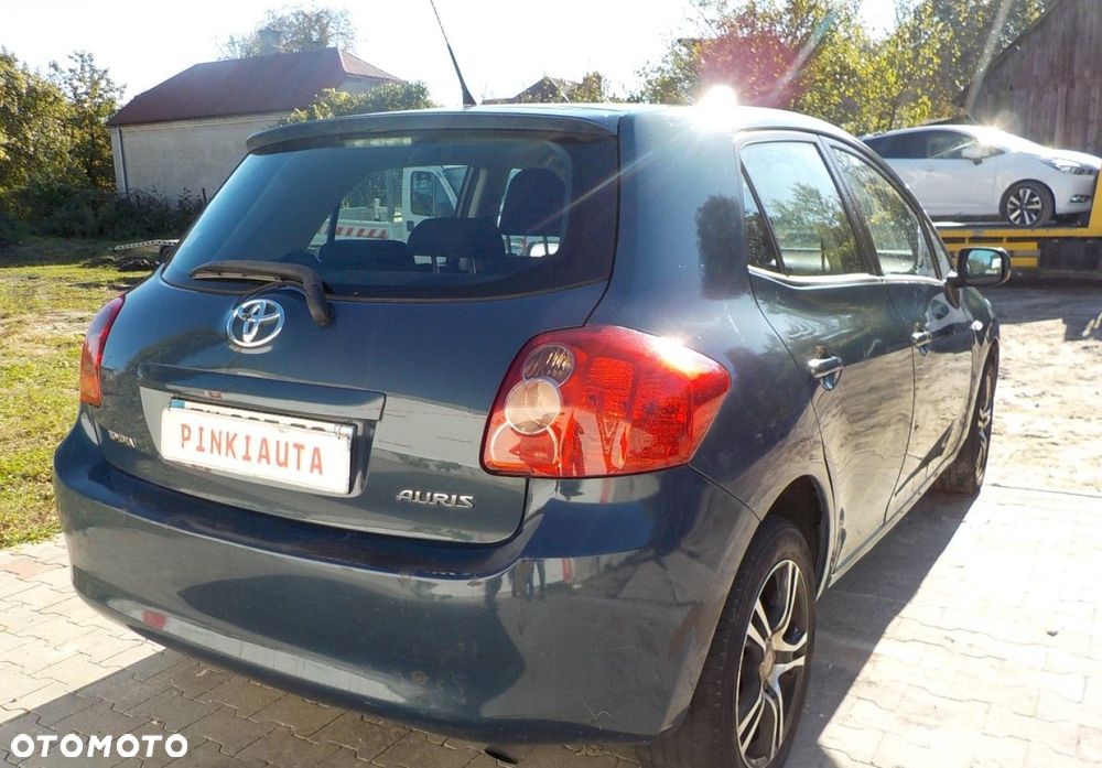 Toyota Auris - 9