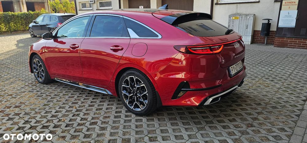 Kia ProCeed 1.5 T-GDI GT Line - 4