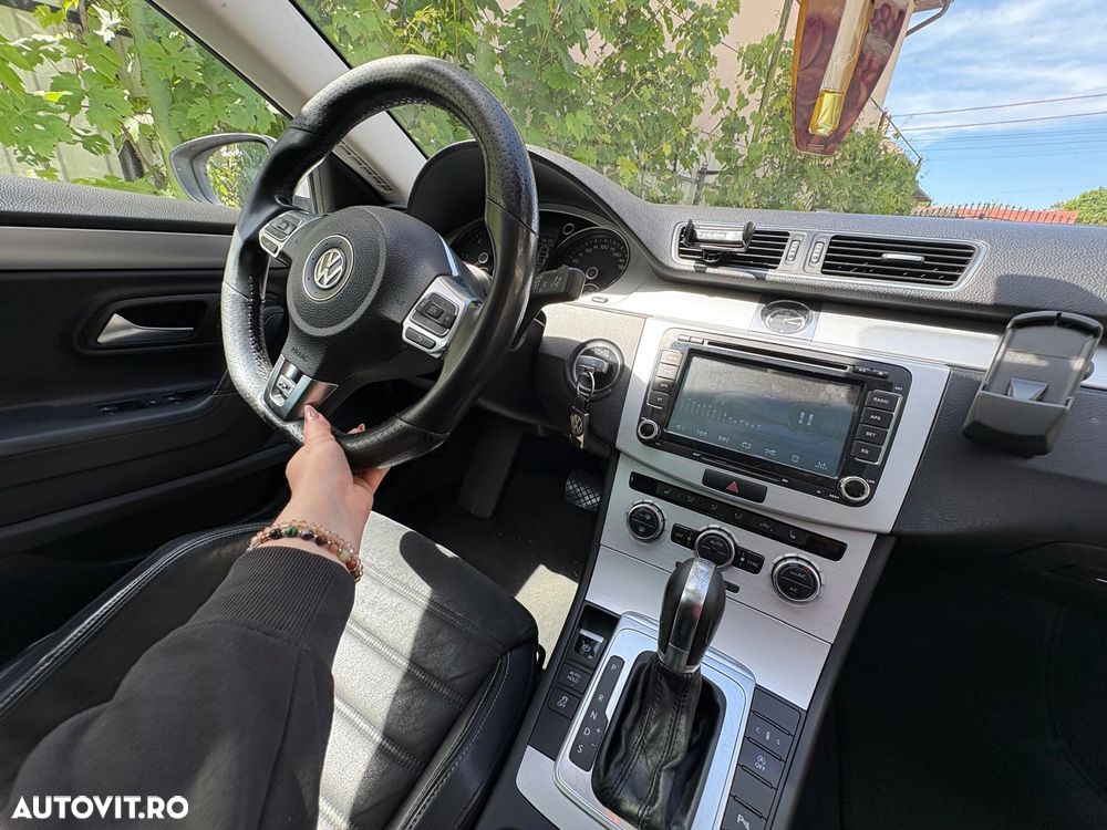 Volkswagen Passat CC 2.0 TDI BlueMotion Technology DSG - 1