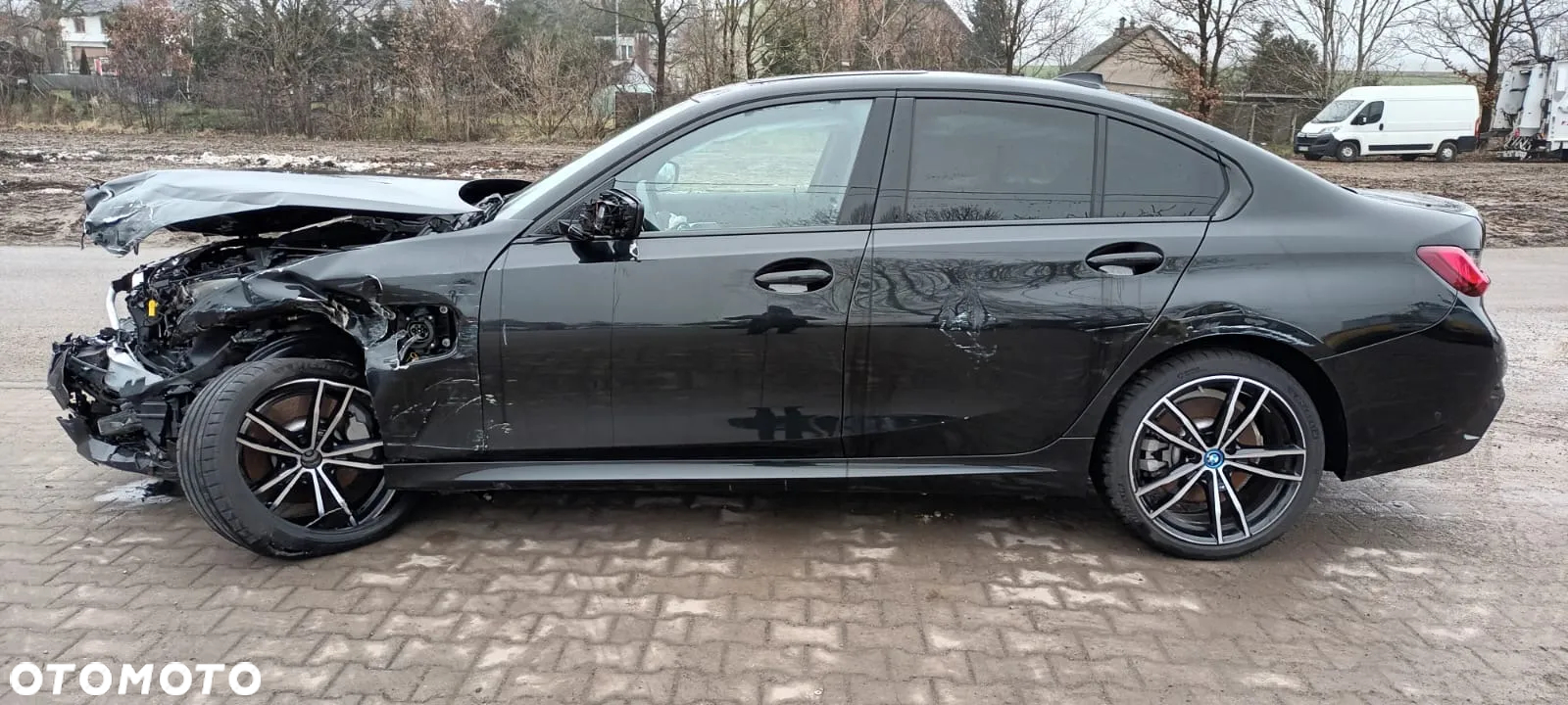 BMW Seria 3 330e M Sport sport - 6