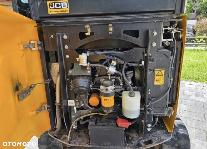 JCB 16c1 - 12