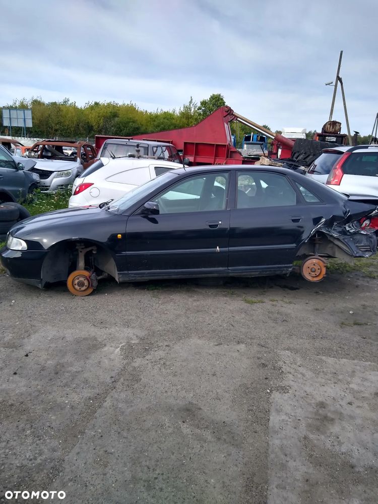 audi b4 1.8 maska - 2