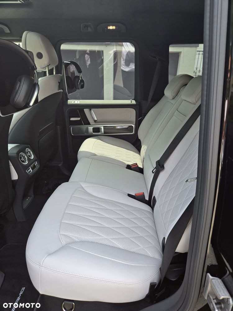 Mercedes-Benz Klasa G AMG 63 AMG Speedshift 9G-TRONIC Exclusive - 18