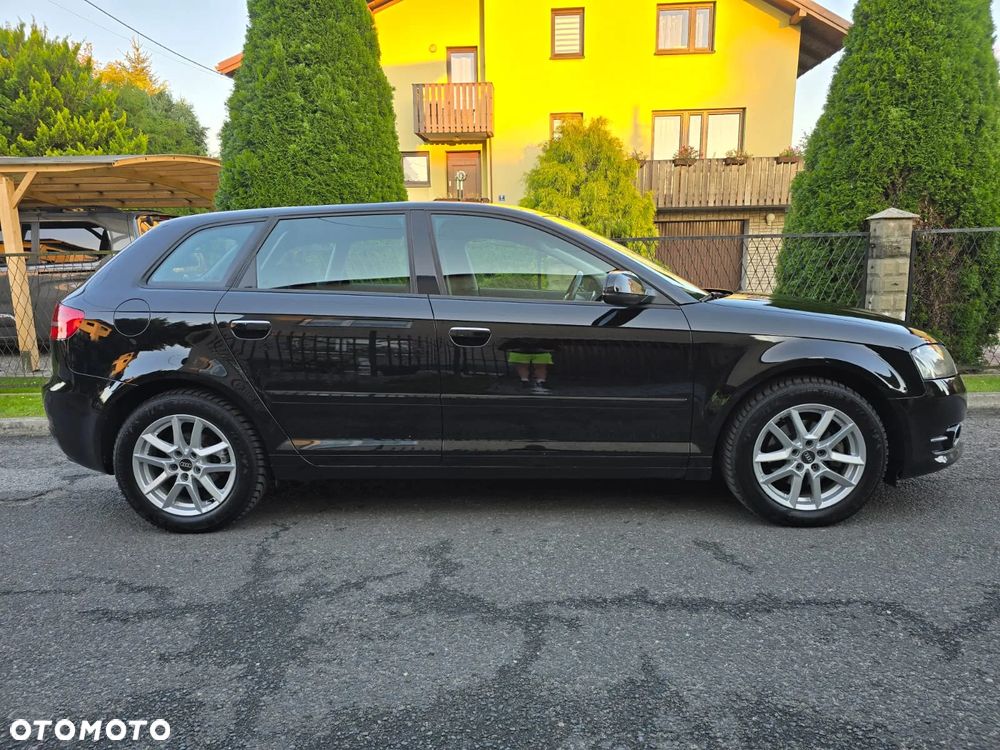 Audi A3 Sportback 1.2 TFSI Attraction - 6
