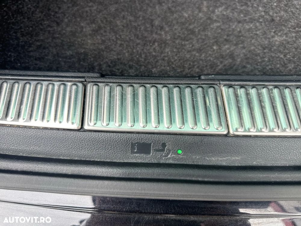 Skoda Superb 2.0 TDI 4X4 DSG Style - 33