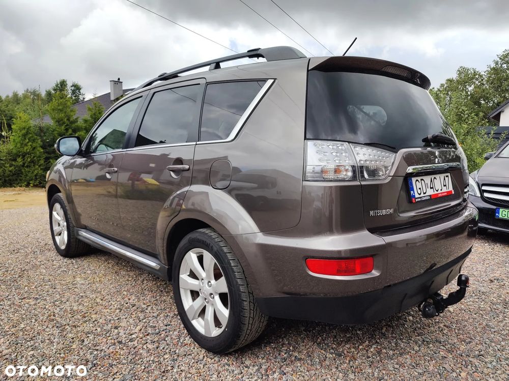 Mitsubishi Outlander 2.0 Intense + NAVI 2WD EU5 CVT - 7