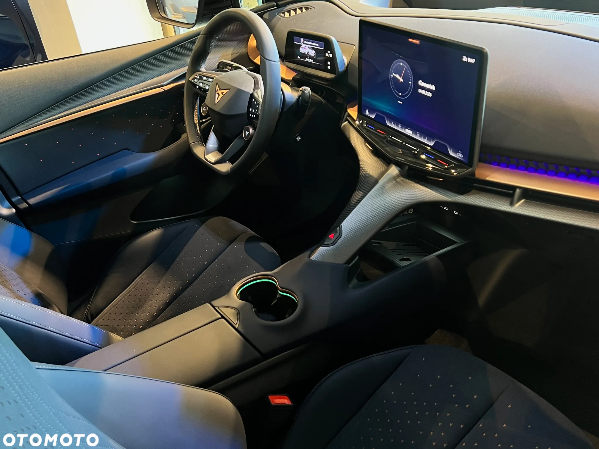 Cupra Tavascan 82kWh 4Drive VZ - 16