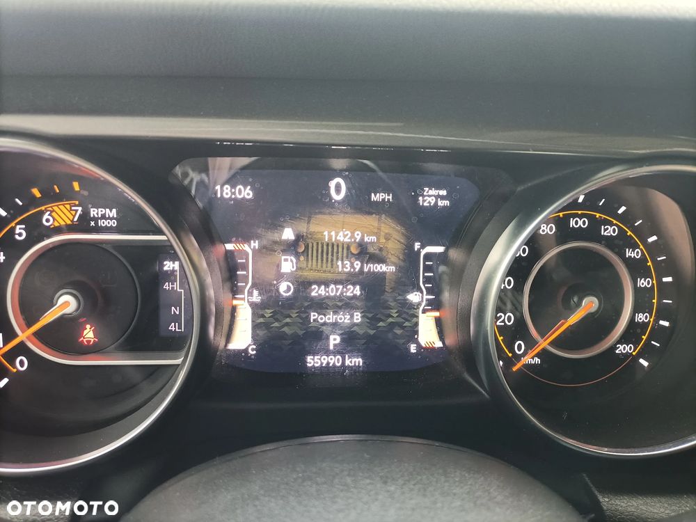 Jeep Wrangler Unlimited GME 2.0 Turbo Sahara - 14