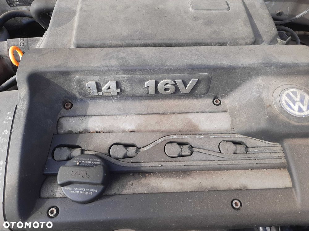 Volkswagen Polo - 8