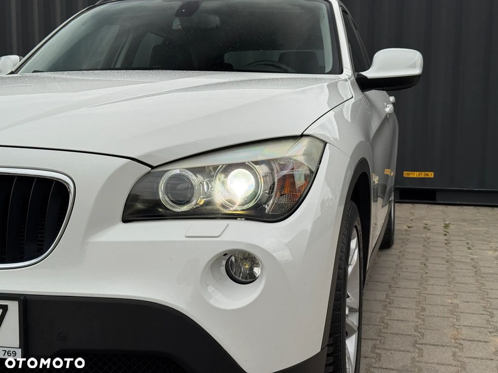 BMW X1 sDrive18d - 10