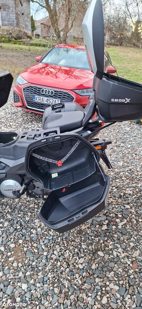 Kymco CV3 - 13