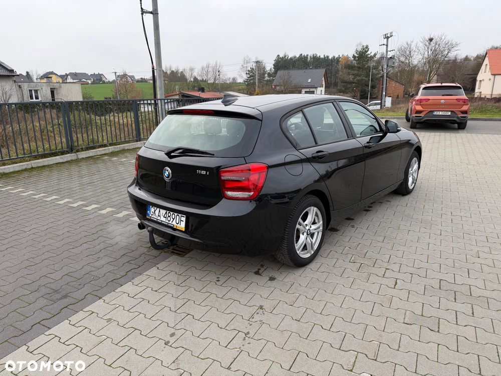BMW Seria 1 118i Sport Line - 11
