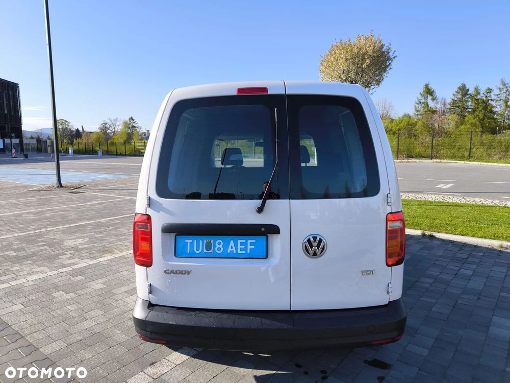 Volkswagen Caddy - 4